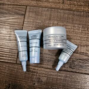 Lot of travel size Merle Norman skin care b34